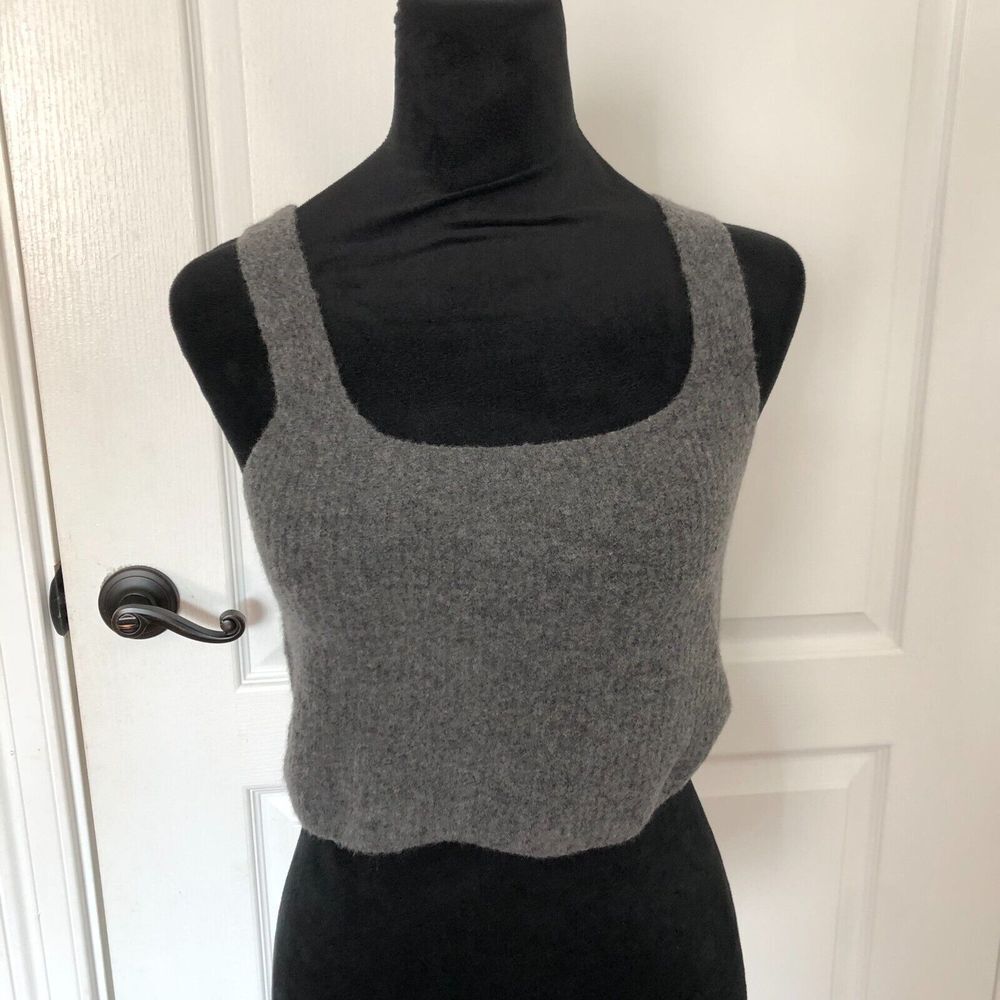 Everlane‎ Womens Tank Top Medium Gray Crop Sleeveless Square Neck Pullover NWT